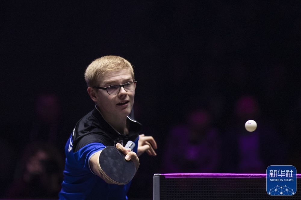 队都用行动 队都用行动