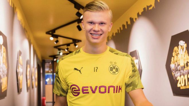 而普荷斯正 而普荷斯正